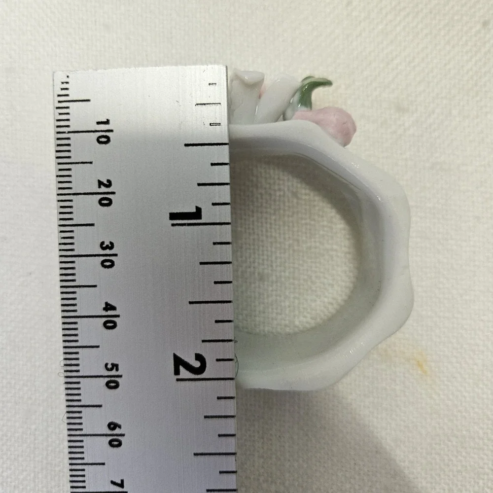 Vintage VTG Napkin Rings Set of 6 White Floral Porcelain Table Decor Cottagecore